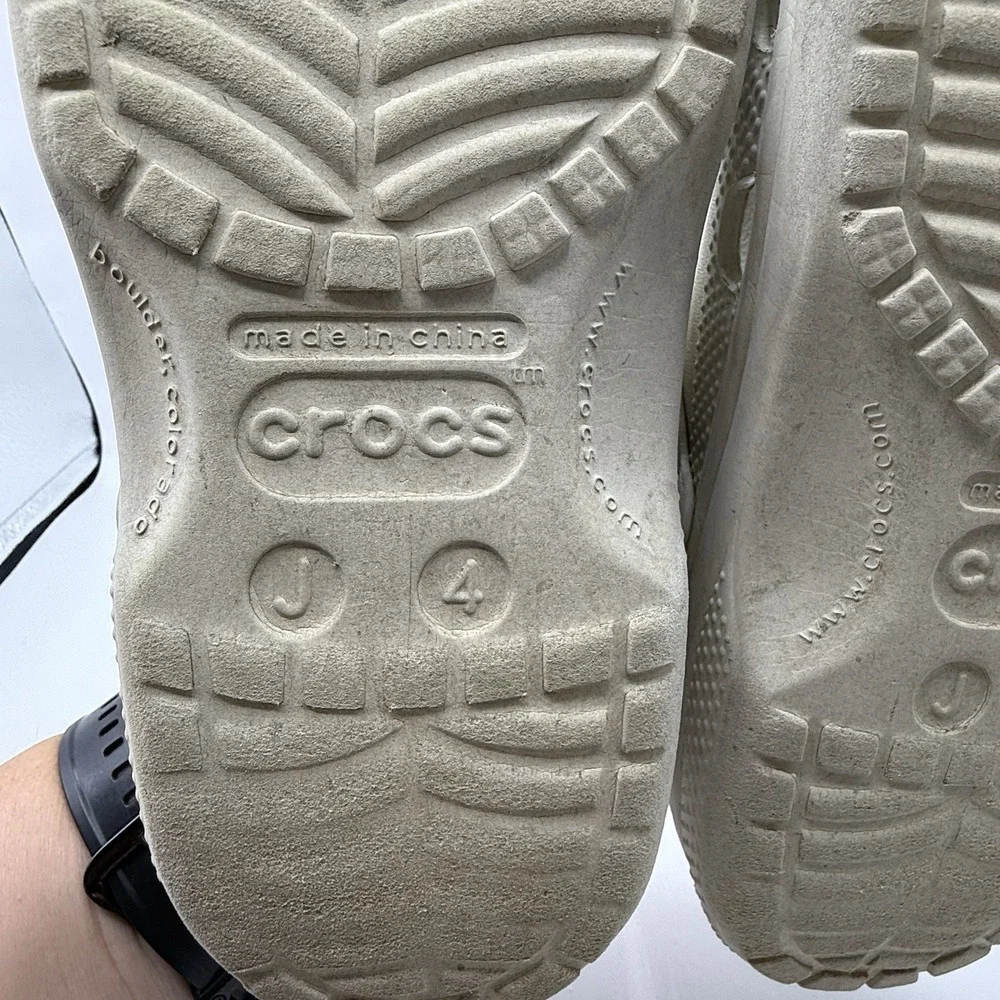 Crocs Classic Clogs Cream‎ Off White Junior 4 Slip On Sport Mode